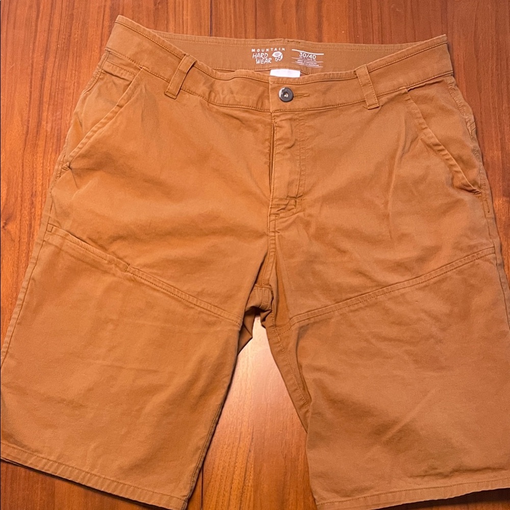 Mountain Hardwear Brown Cargo Shorts for Men